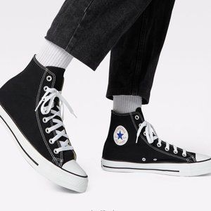 Black High Top Converse Womens 11, Mens 9